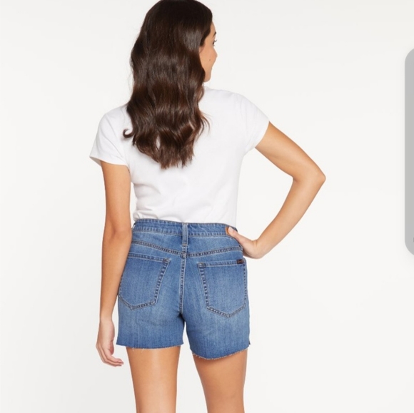 SEVEN 7 size 12 Weekend Short distressed color frayed cut off hem EUC - Picture 6 of 13